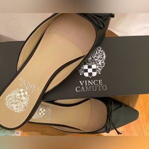 NWT Vince Camuto Palulli Mule